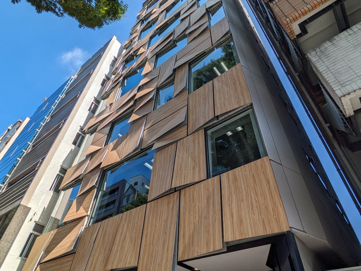 v20250427003805/fresh/building/J00100398066_9