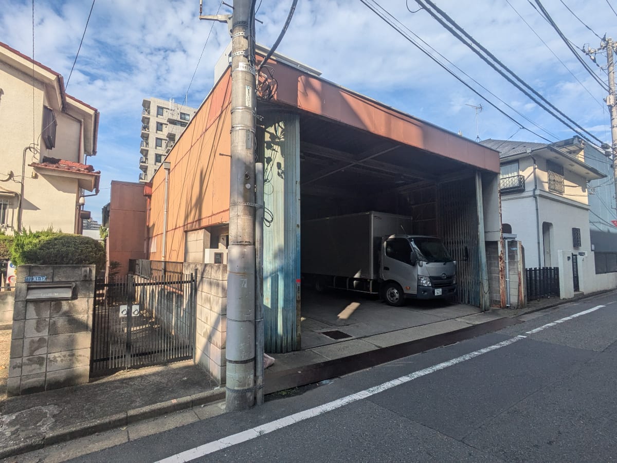 v20250427003805/fresh/building/J00100398175_8