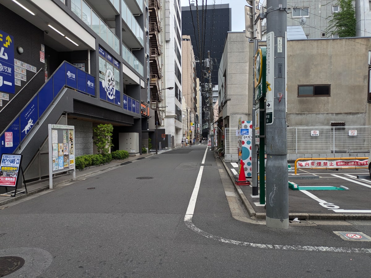 v20250427003805/fresh/building/J00100398201_5