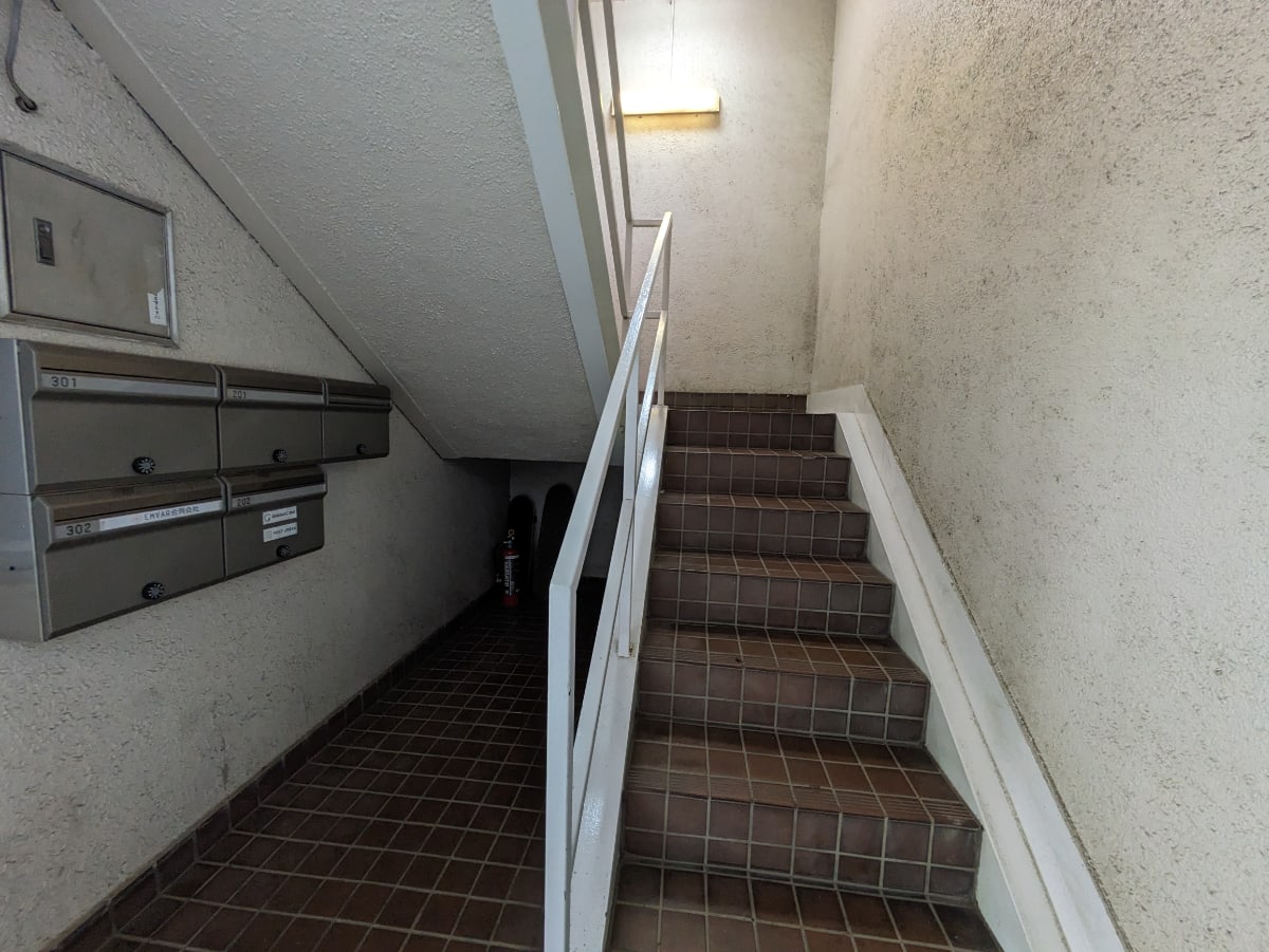 v20250427003805/fresh/building/J00100398216_4