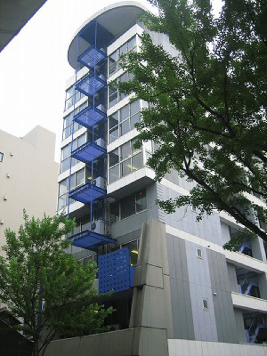 v20250427003805/fresh/building/J00100398291_1