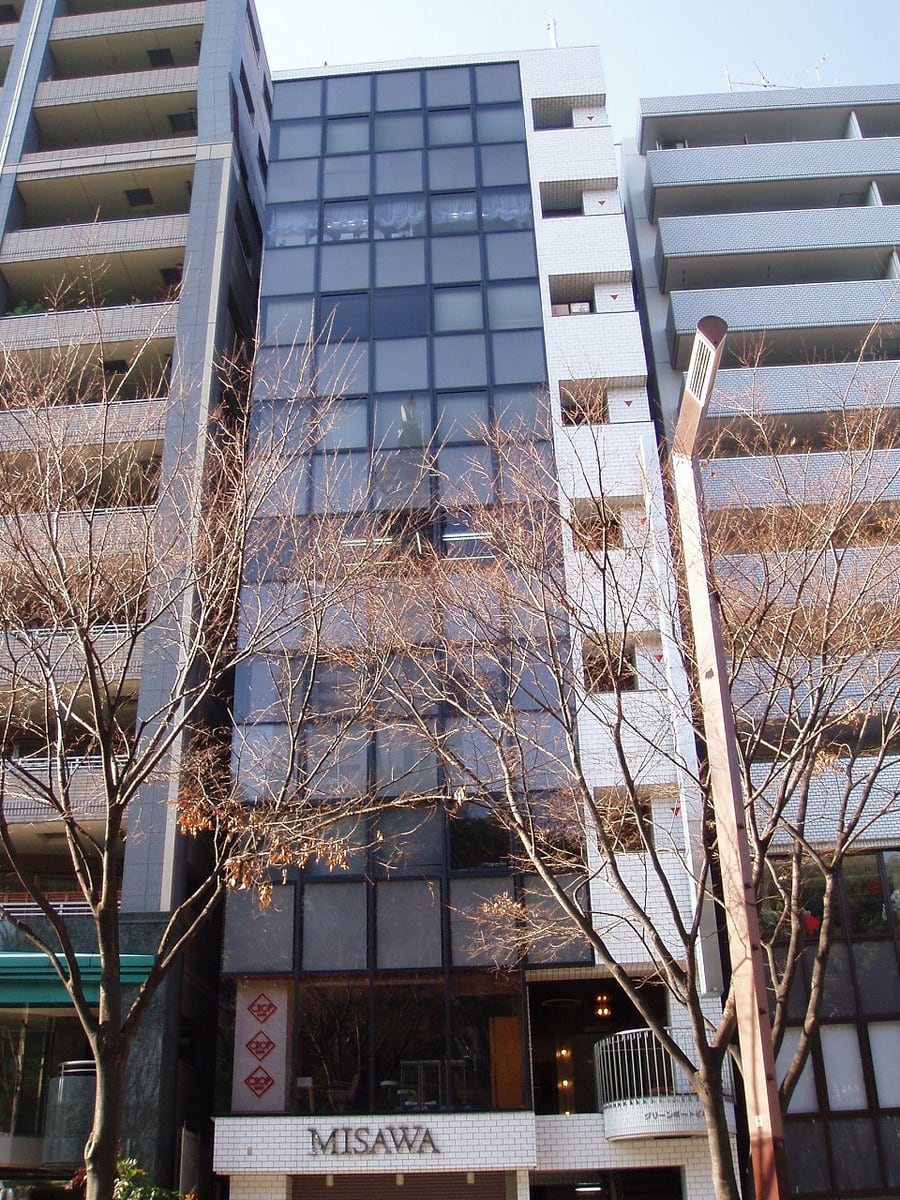 v20250427003805/fresh/building/J00100398307_1