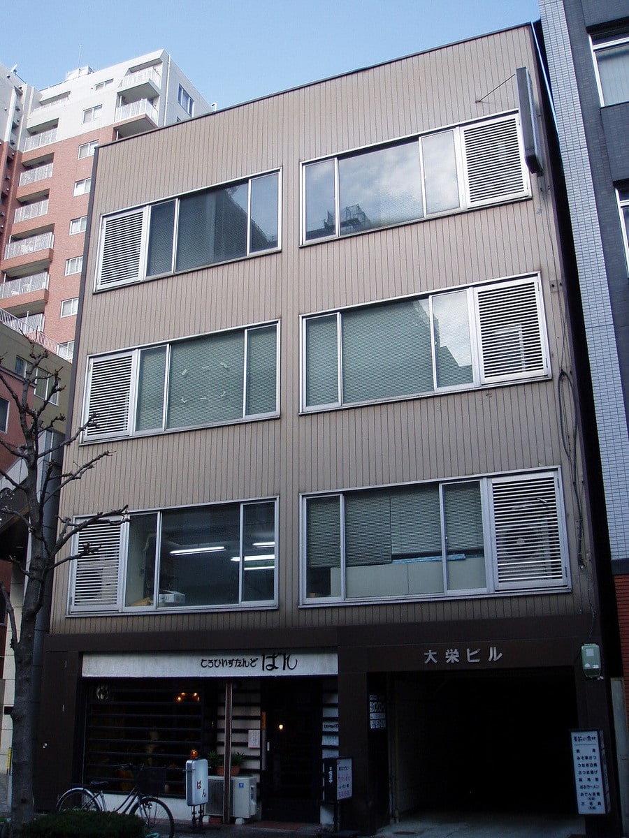 v20250427003805/fresh/building/J00100398349_1