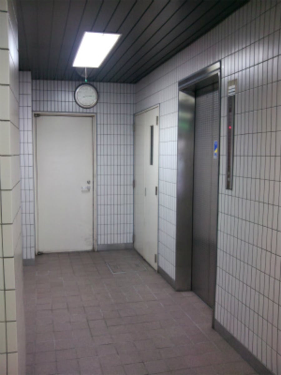 v20250427003805/fresh/building/J00100398437_7