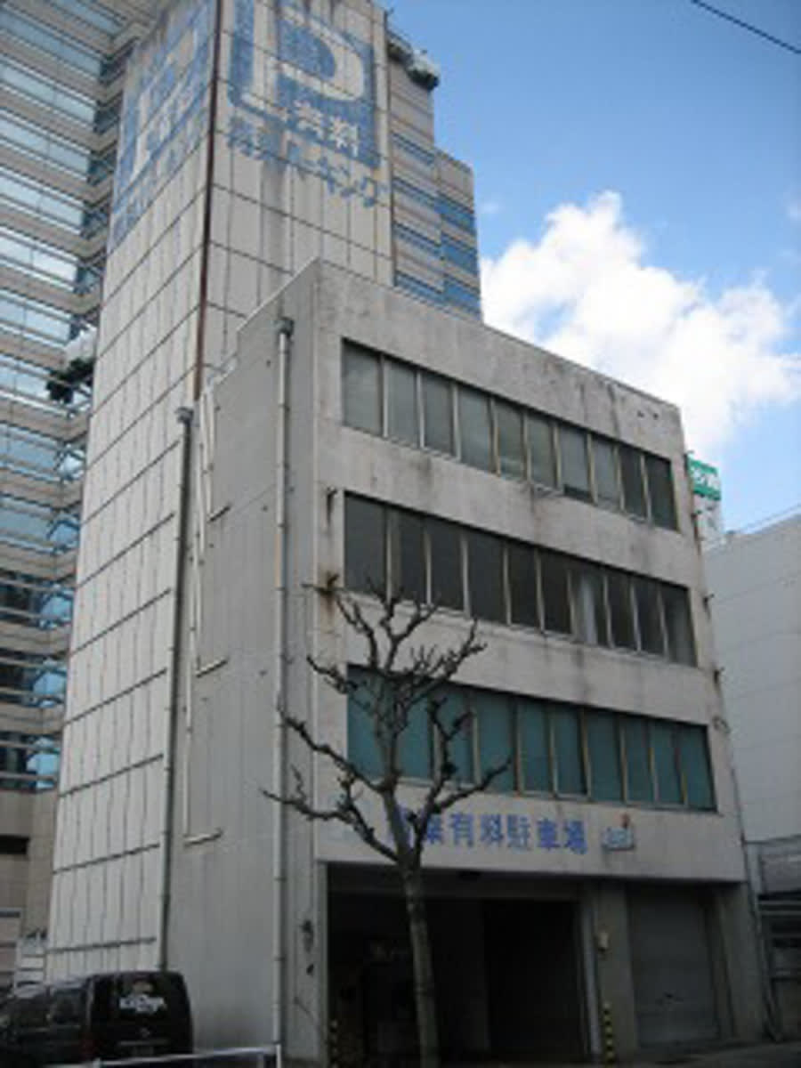 v20250427003805/fresh/building/J00100398642_1
