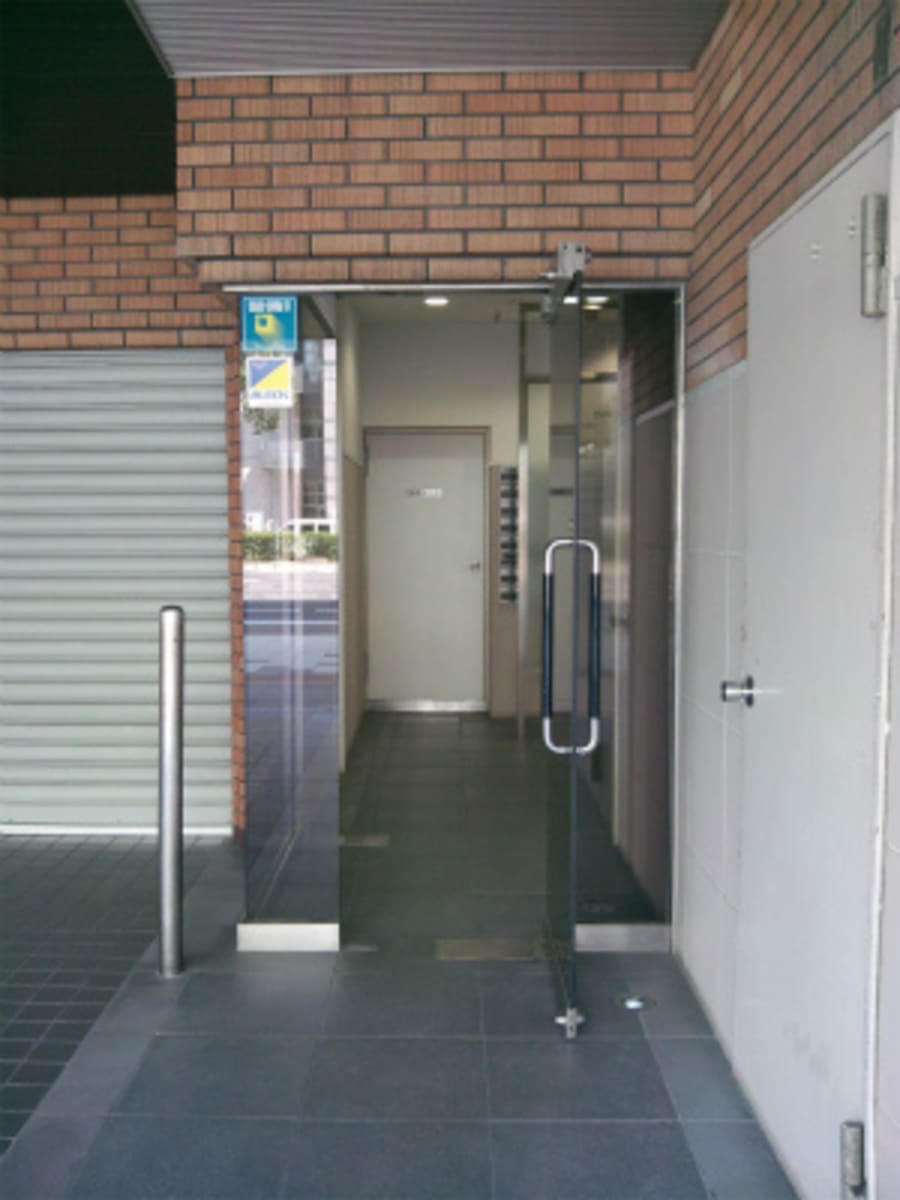 v20250427003805/fresh/building/J00100398741_3