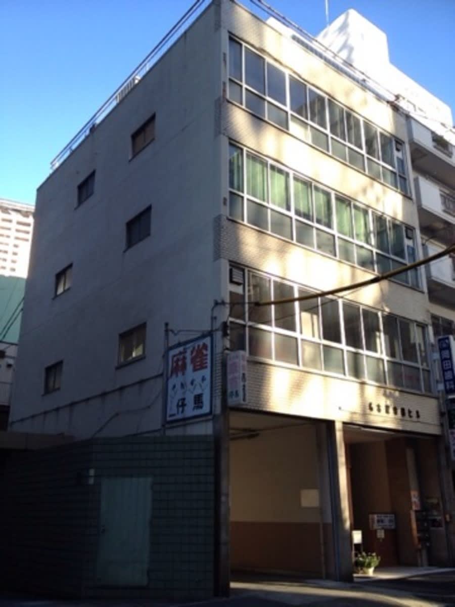 v20250427003805/fresh/building/J00100398793_1