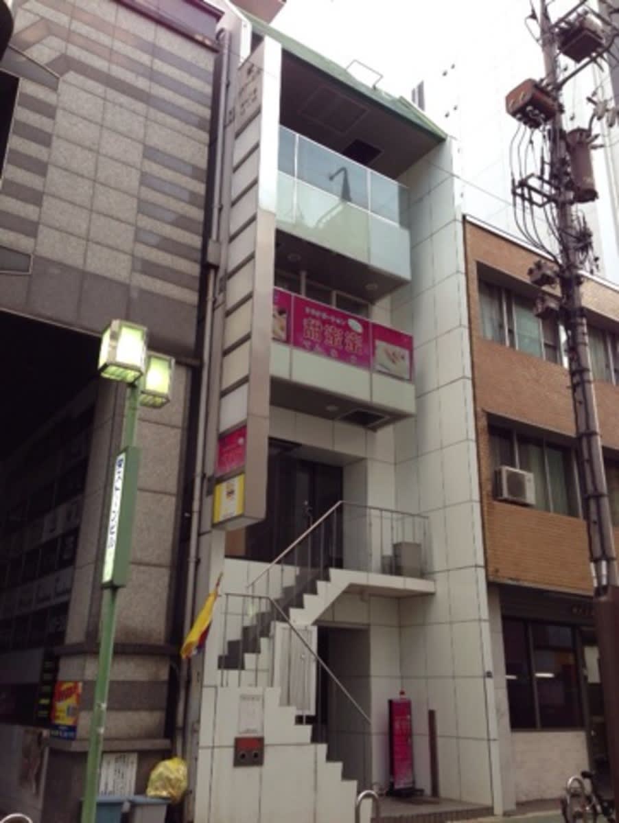 v20250427003805/fresh/building/J00100398860_1