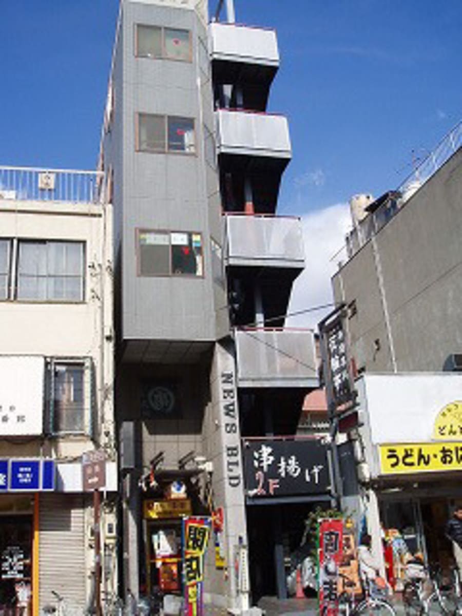 v20250427003805/fresh/building/J00100399162_1