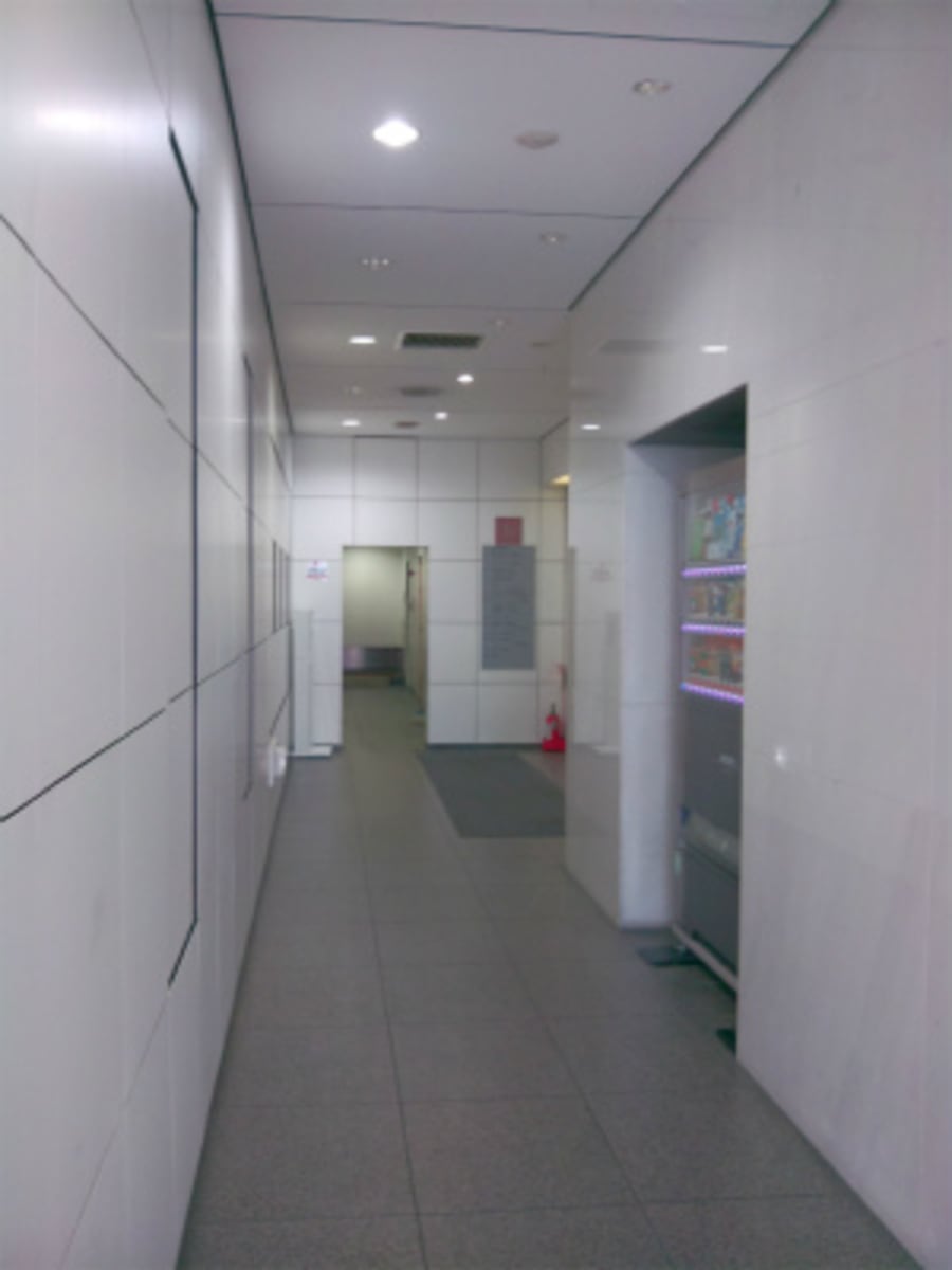 v20250427003805/fresh/building/J00100399238_4