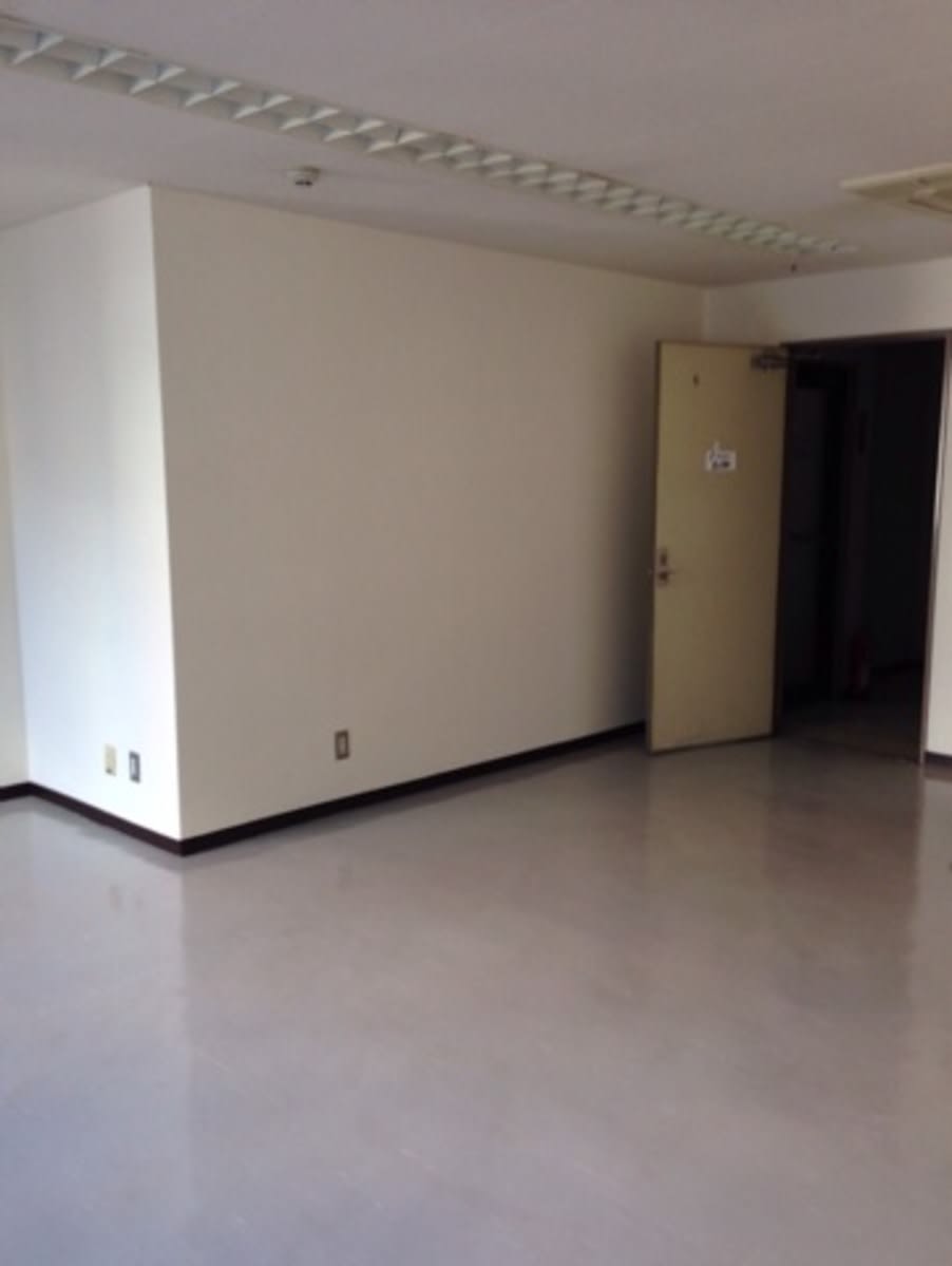 v20250427003805/fresh/building/J00100399372_9