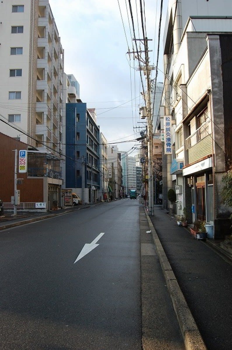 v20250427003805/fresh/building/J00100399527_2