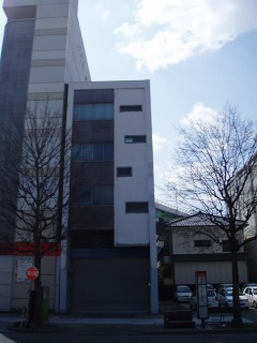 v20250427003805/fresh/building/J00100399530_1