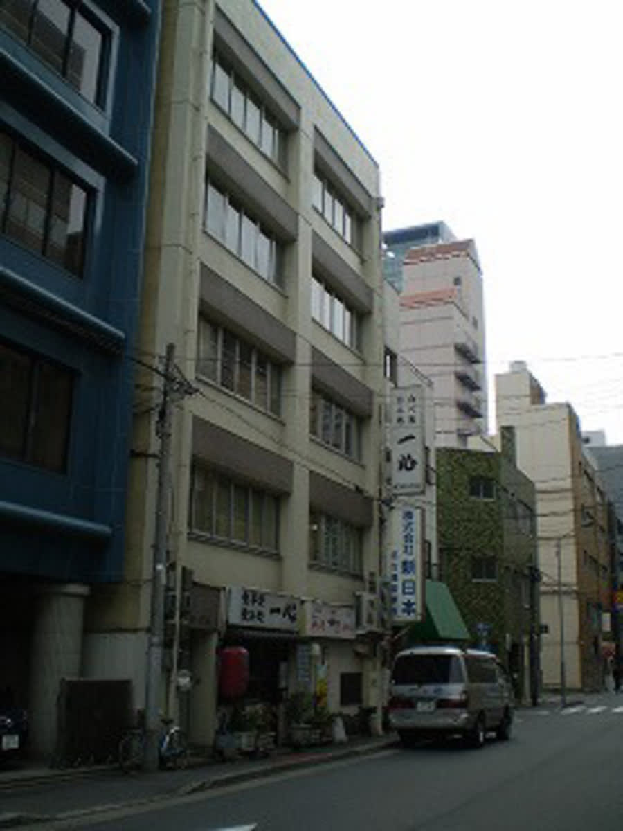 v20250427003805/fresh/building/J00100399576_1