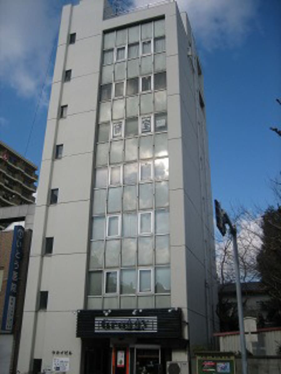 v20250427003805/fresh/building/J00100399775_1