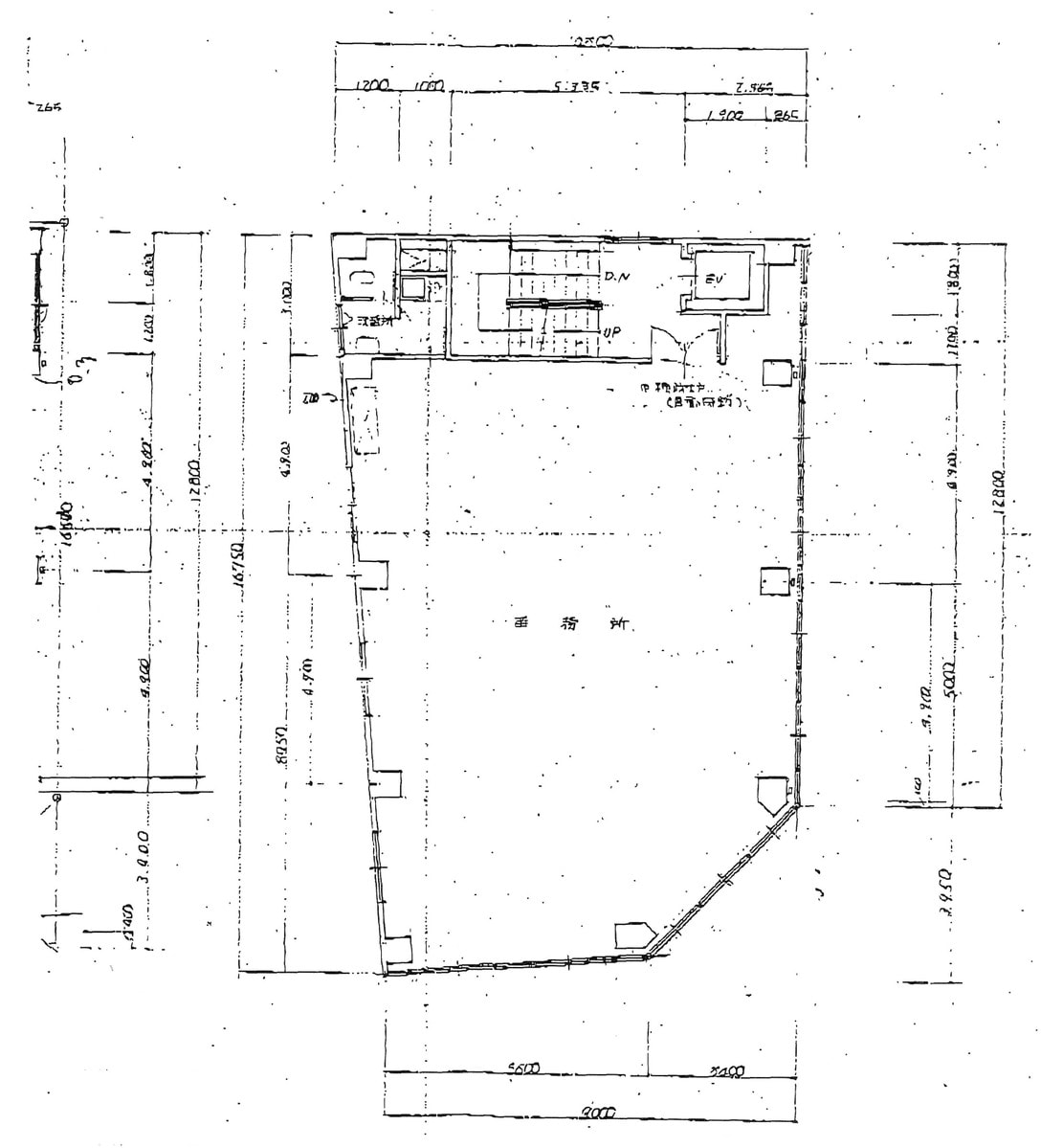 v20250427003805/fresh/building/J00100400536_18