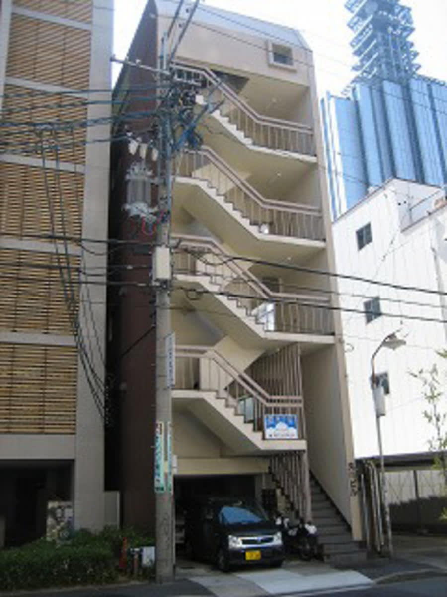 v20250427003805/fresh/building/J00100400631_1