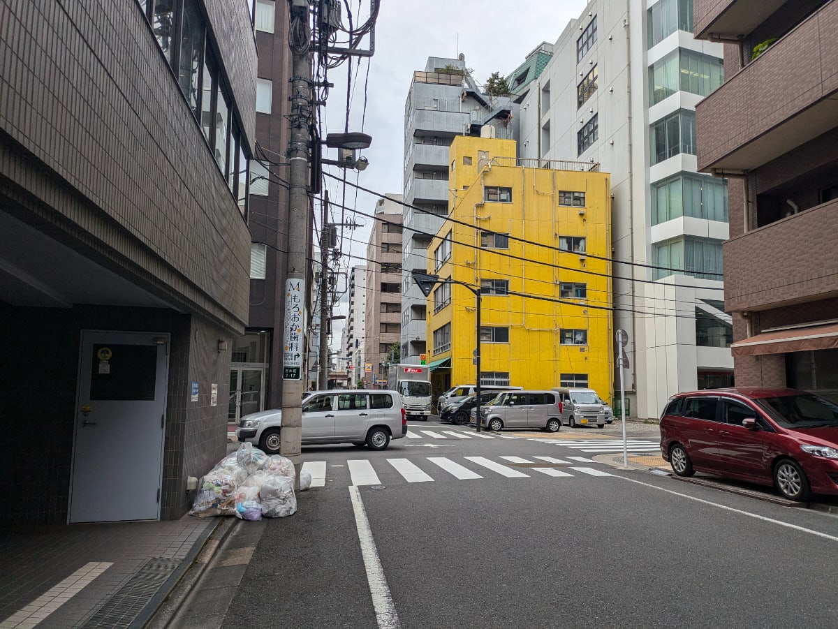 v20250427003805/fresh/building/J00100401293_2