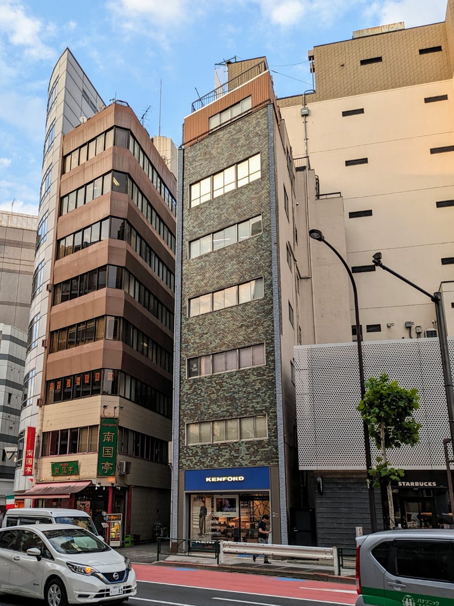 v20250427003805/fresh/building/J00100401295_7
