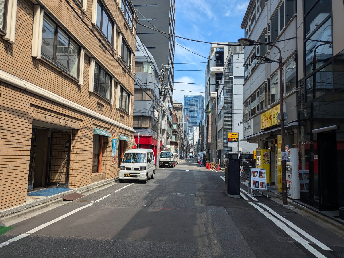 v20250427003805/fresh/building/J00100401363_2
