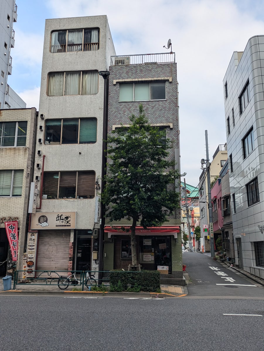 v20250427003805/fresh/building/J00100401494_5