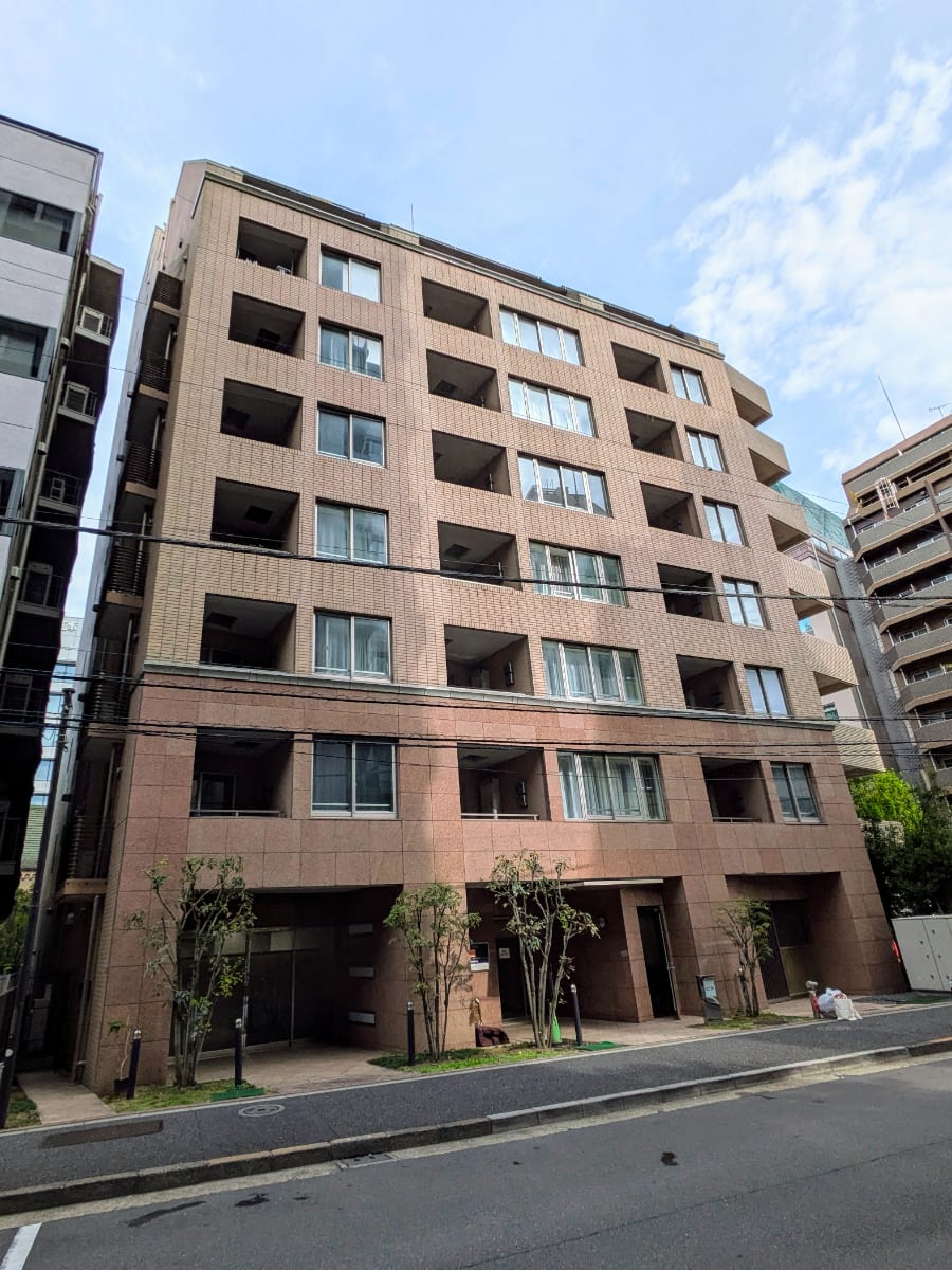 v20250427003805/fresh/building/J00100401557_1