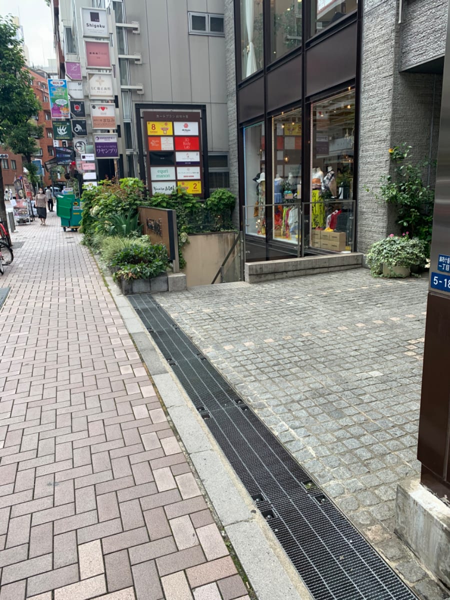 v20250427004119/fresh/building/J00100401843_2