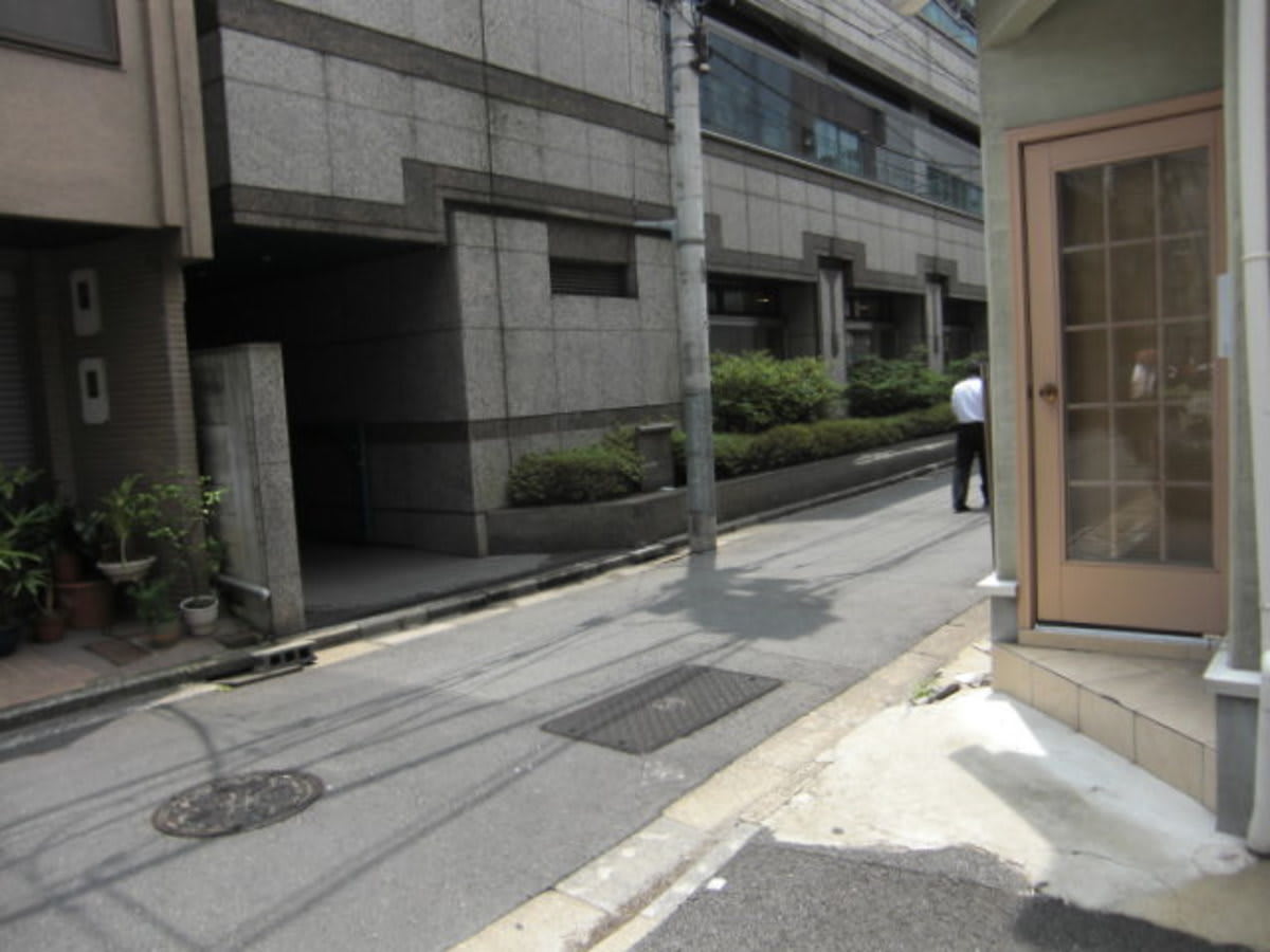 v20250427004119/fresh/building/J00100402145_3