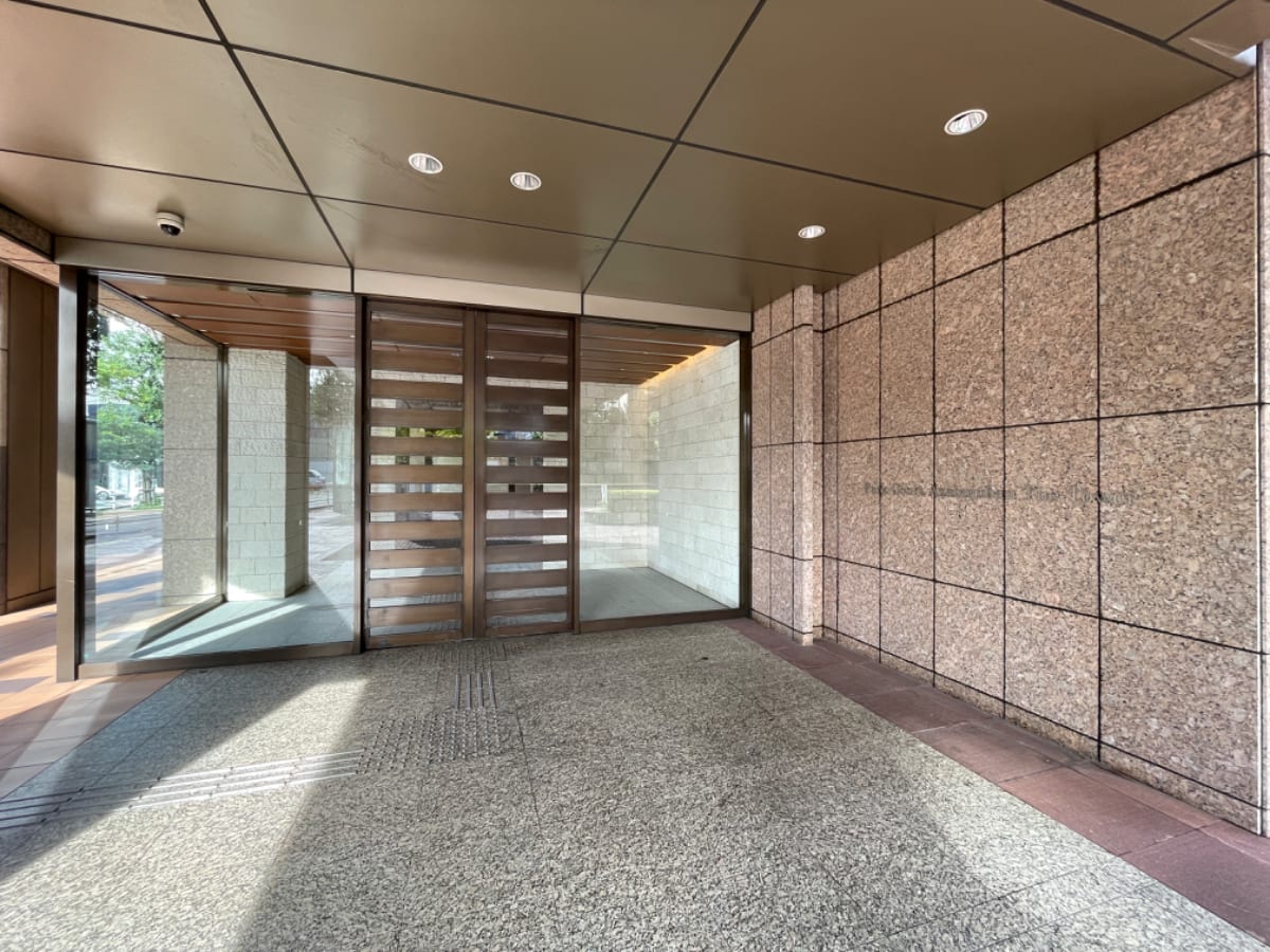 v20250427004119/fresh/building/J00100402608_3