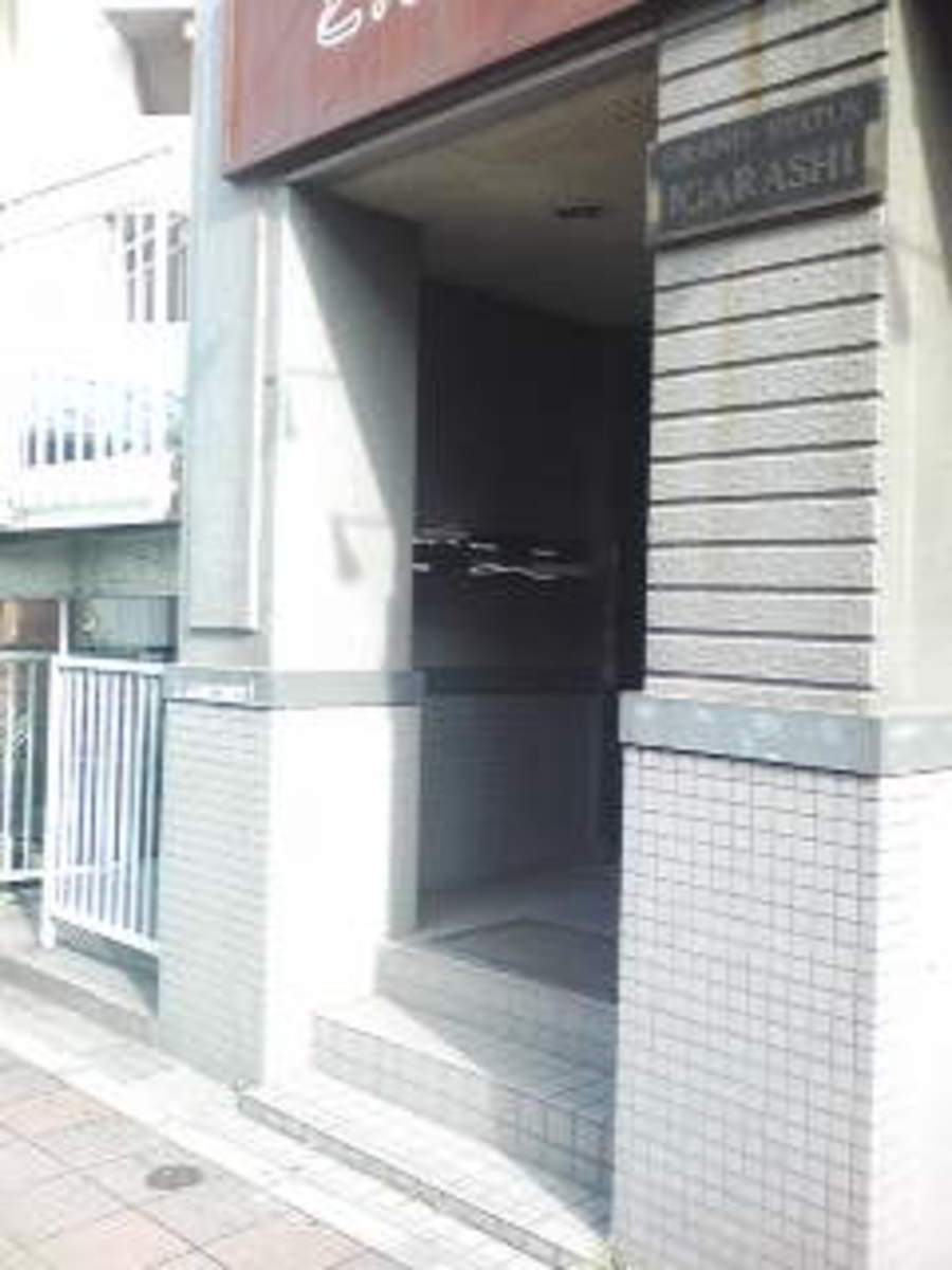 v20250427004119/fresh/building/J00100402929_3