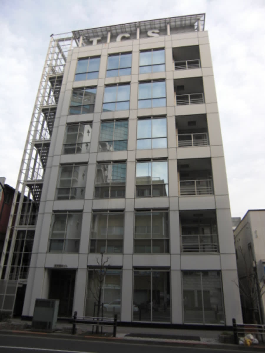 v20250427004119/fresh/building/J00100403074_1