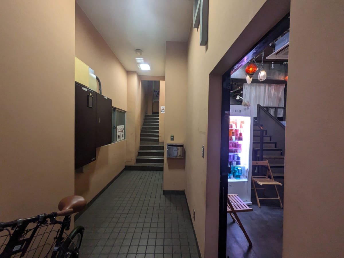 v20250427004119/fresh/building/J00100403205_4