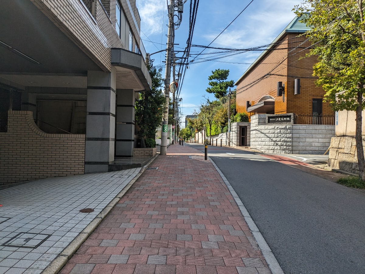 v20250427004119/fresh/building/J00100403219_2