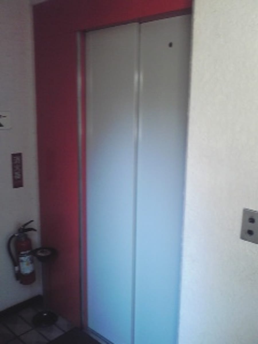 v20250427004119/fresh/building/J00100403233_4
