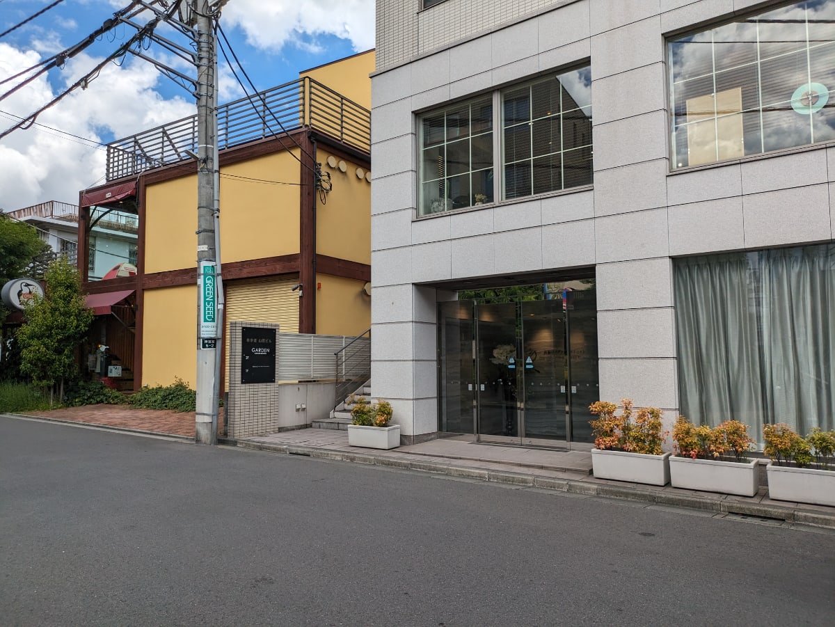 v20250427004119/fresh/building/J00100403280_3