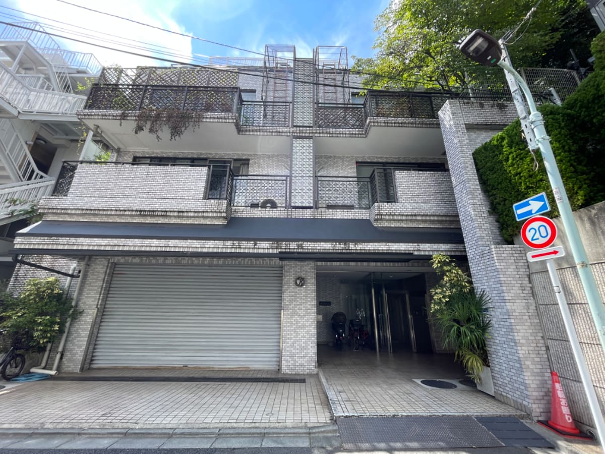 v20250427004119/fresh/building/J00100403282_1