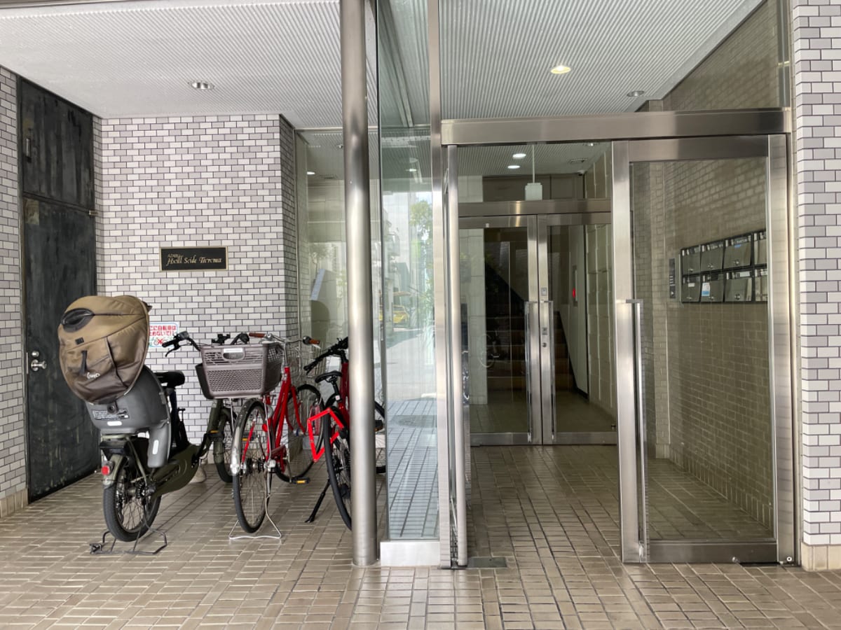 v20250427004119/fresh/building/J00100403282_3