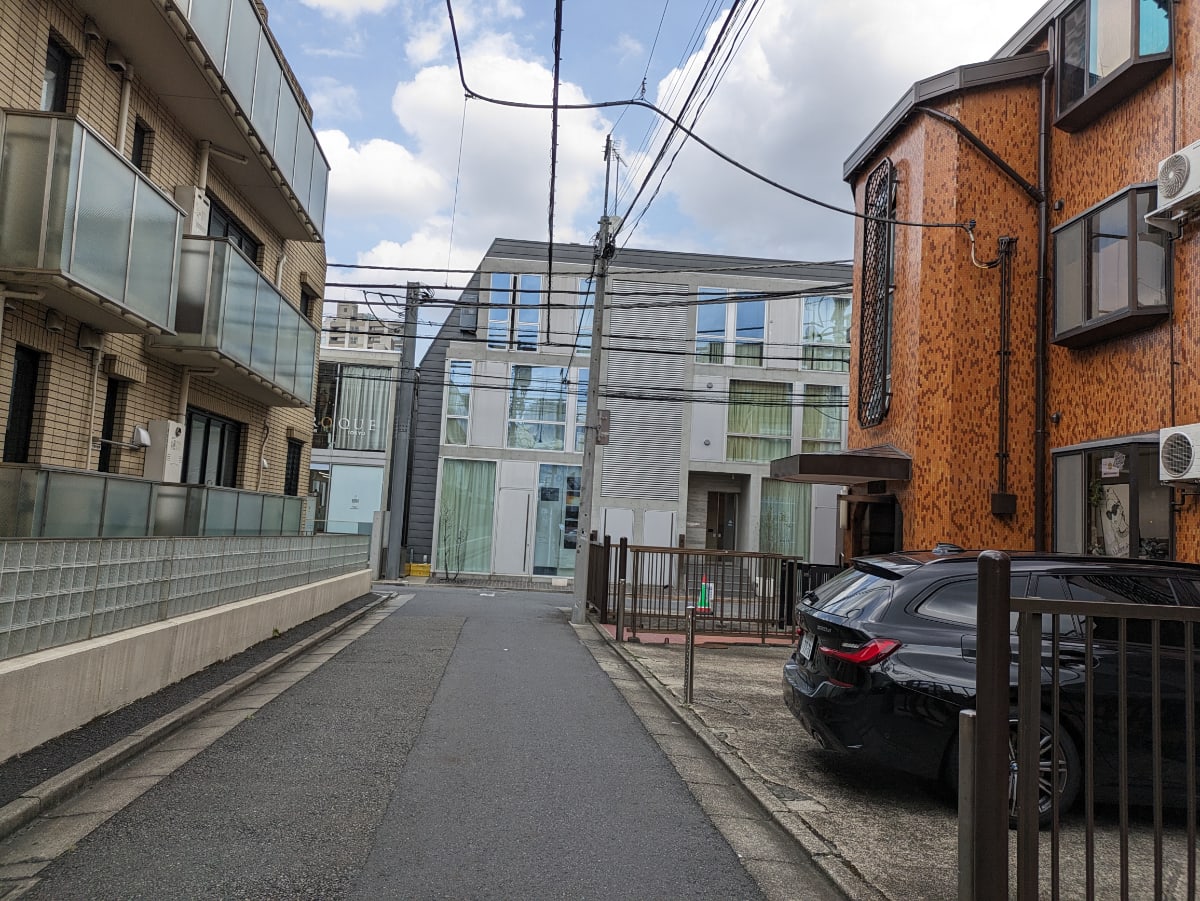 v20250427004119/fresh/building/J00100403287_2
