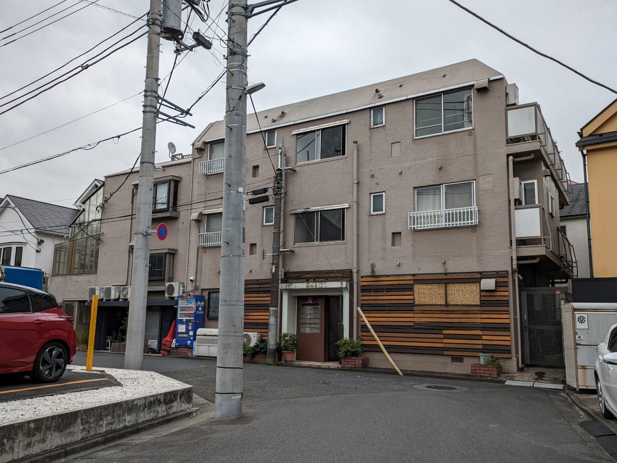 v20250427004119/fresh/building/J00100403333_1