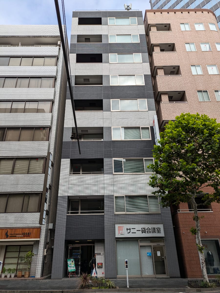 v20250427004119/fresh/building/J00100403975_1
