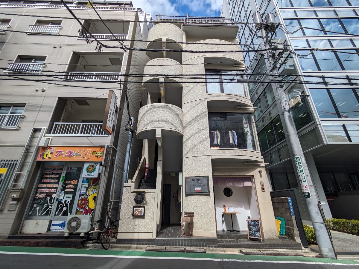 v20250427004119/fresh/building/J00100404496_5