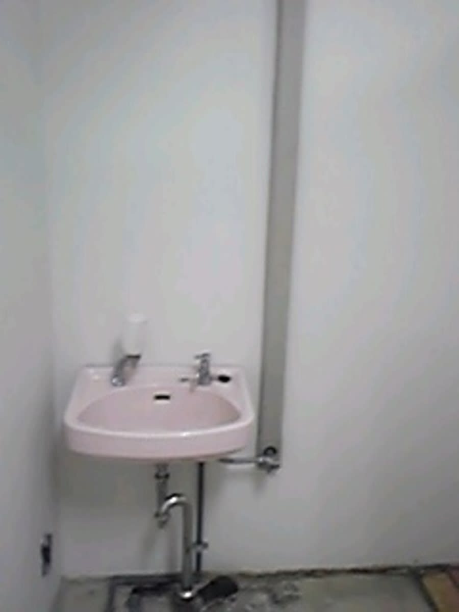 v20250427004119/fresh/building/J00100404504_8