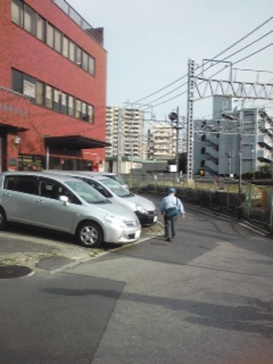 v20250427004119/fresh/building/J00100404764_2