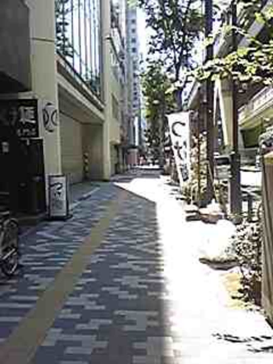 v20250427004119/fresh/building/J00100405028_2