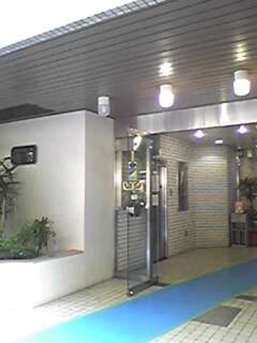 v20250427004119/fresh/building/J00100405028_3