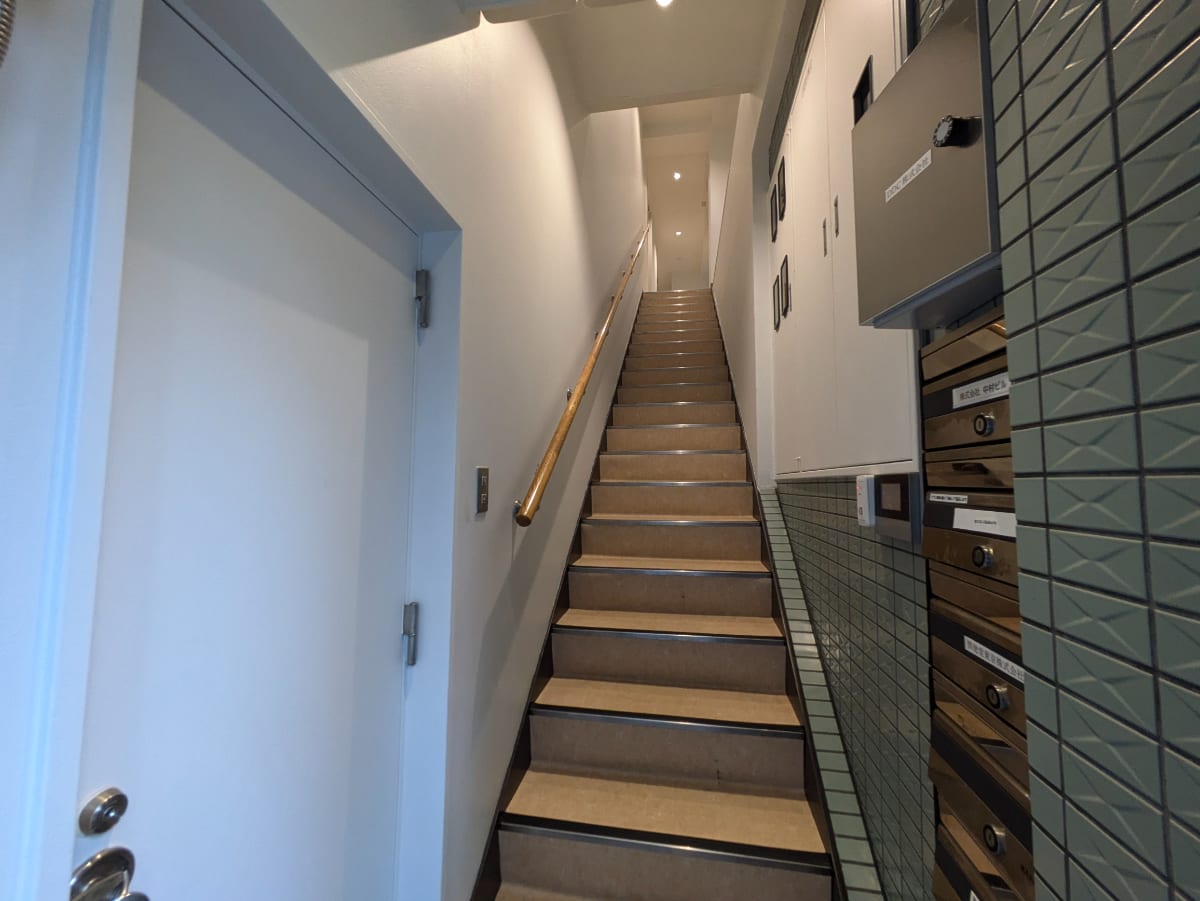 v20250427004119/fresh/building/J00100405057_4
