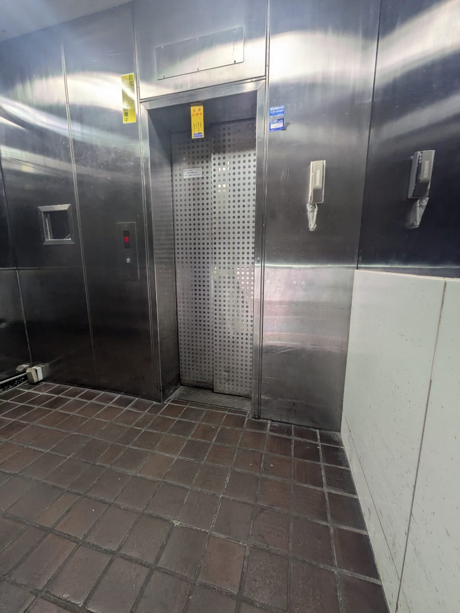 v20250427004119/fresh/building/J00100405374_4