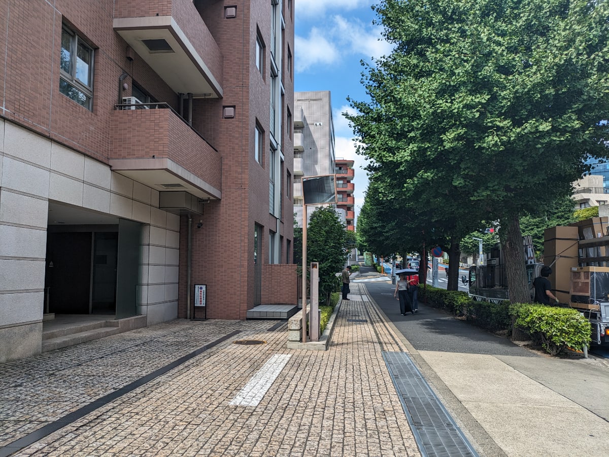 v20250427004119/fresh/building/J00100405679_2