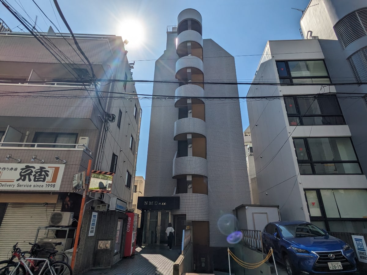 v20250427004119/fresh/building/J00100405726_1