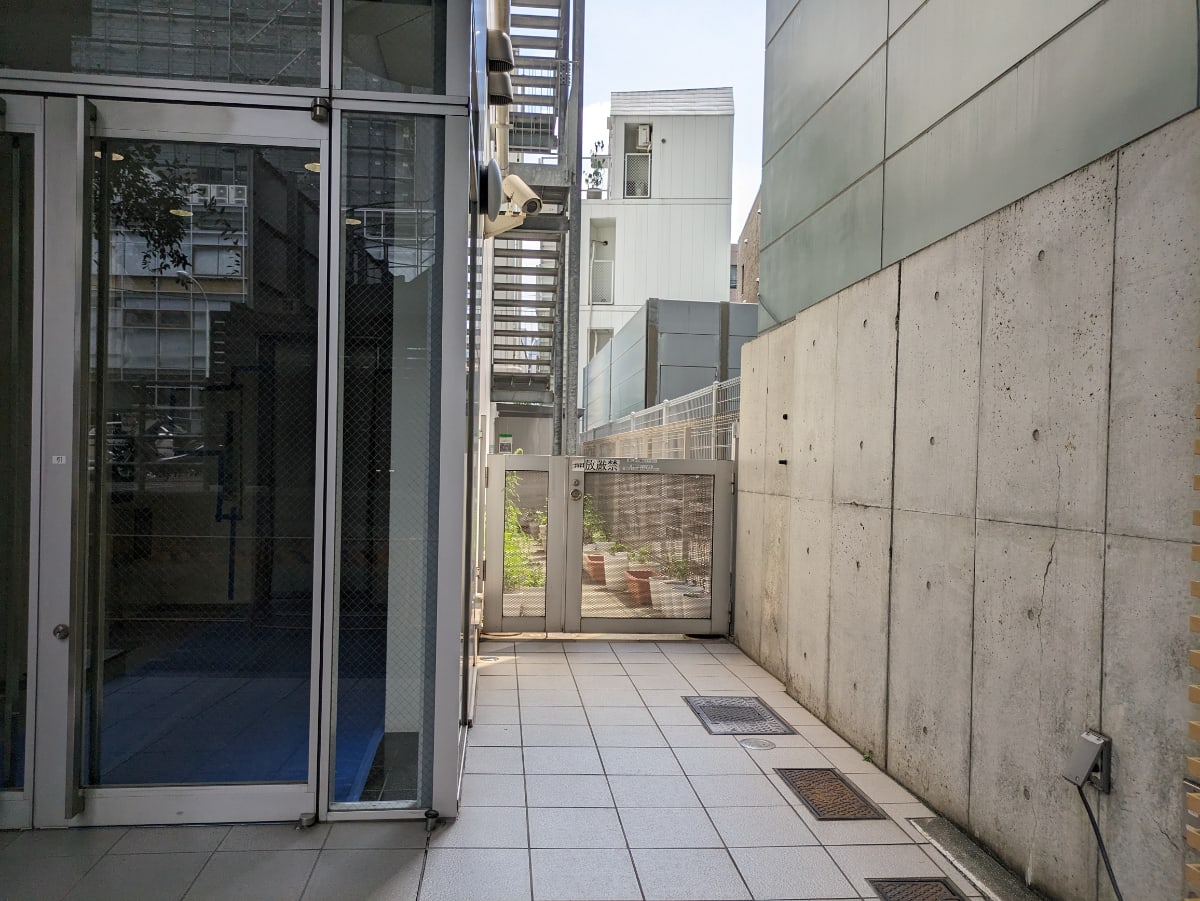 v20250427004120/fresh/building/J00100401775_13